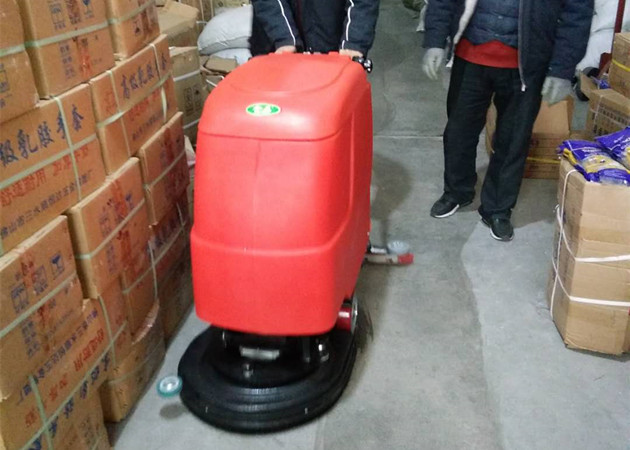 价格不是购买全自动洗地机的不二因素