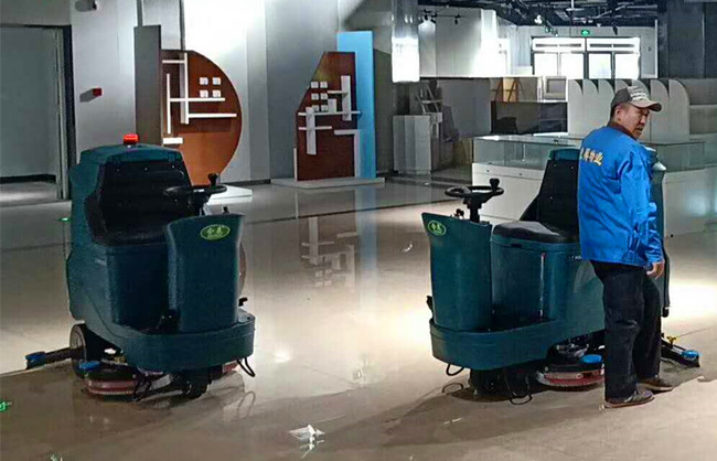 全自动洗地机报价,价格表
